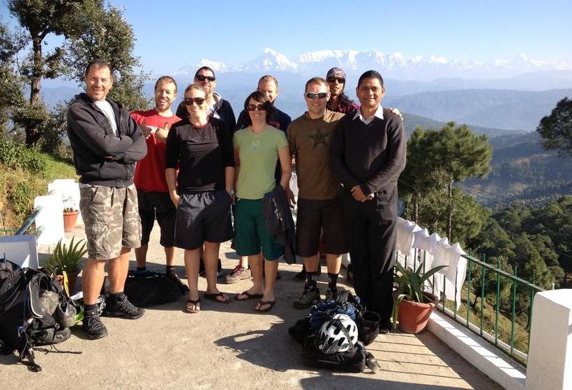 Hotel Uttarakhand Kausani 5