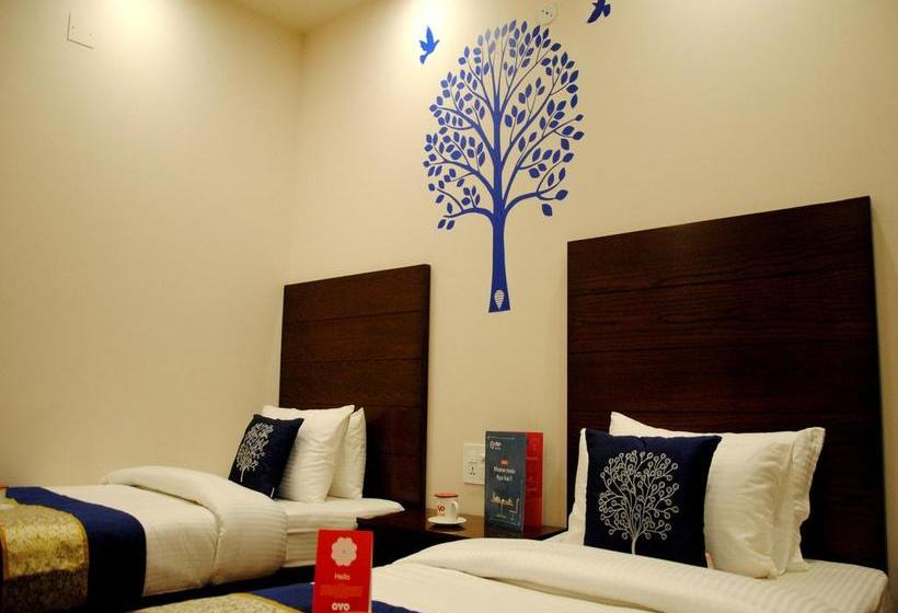 Hotel Oyo Rooms Jain Temple Road 11