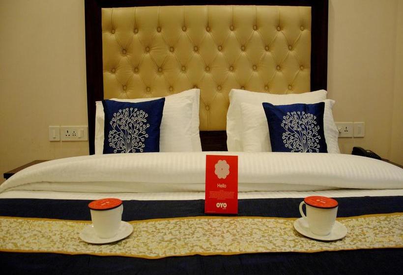 Hotel Oyo Rooms Jain Temple Road 18