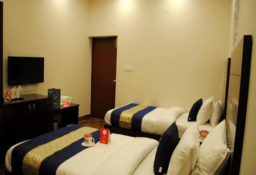 Hotel Oyo Rooms Jain Temple Road 8