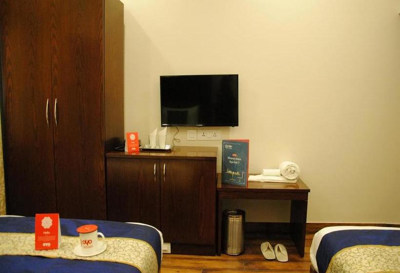 Hotel Oyo Rooms Jain Temple Road 9