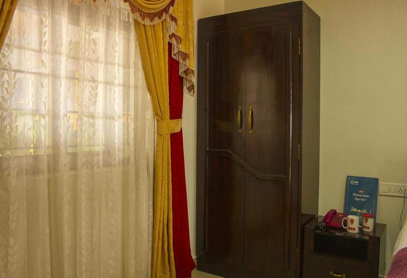 Hotel Oyo Rooms Ooty Main Market 11