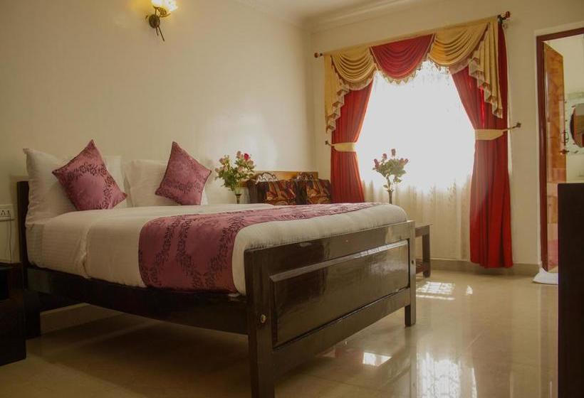 Hotel Oyo Rooms Ooty Main Market 4