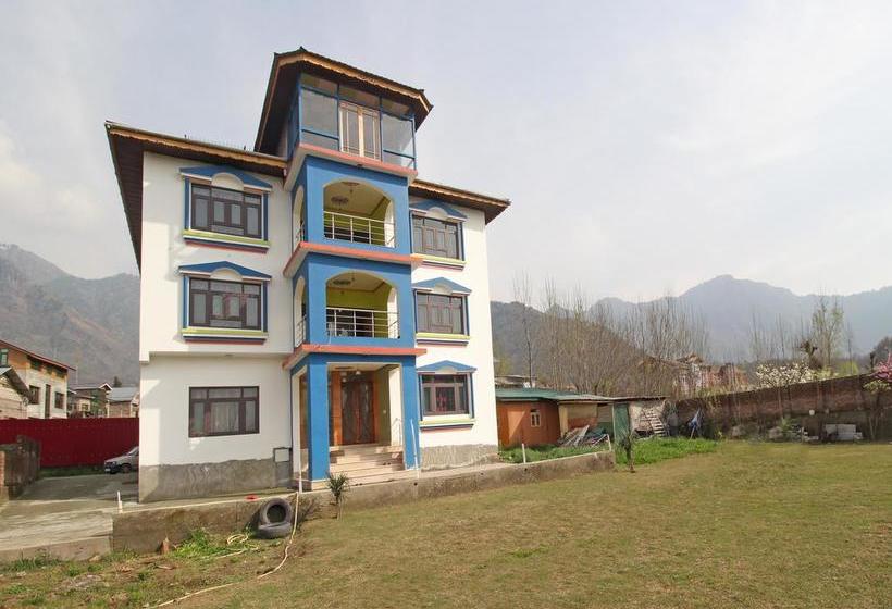 Hotel Oyo Rooms Near Brein Market