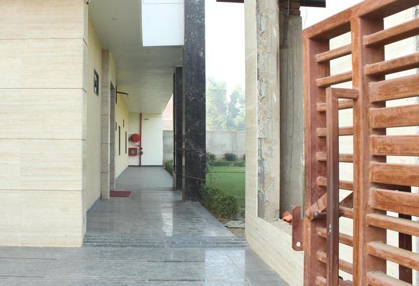 Hotel Oyo Premium Nh2 1