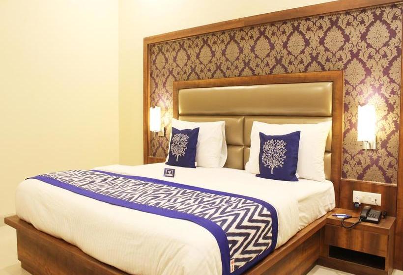 Hotel Oyo Premium Nh2 18