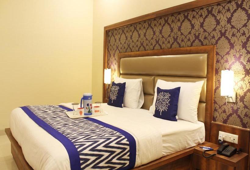 Hotel Oyo Premium Nh2 7