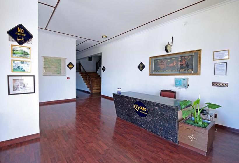 Hotel Oyo Premium The Heritage Palace 15