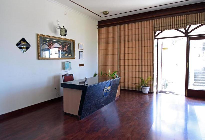 Hotel Oyo Premium The Heritage Palace 17