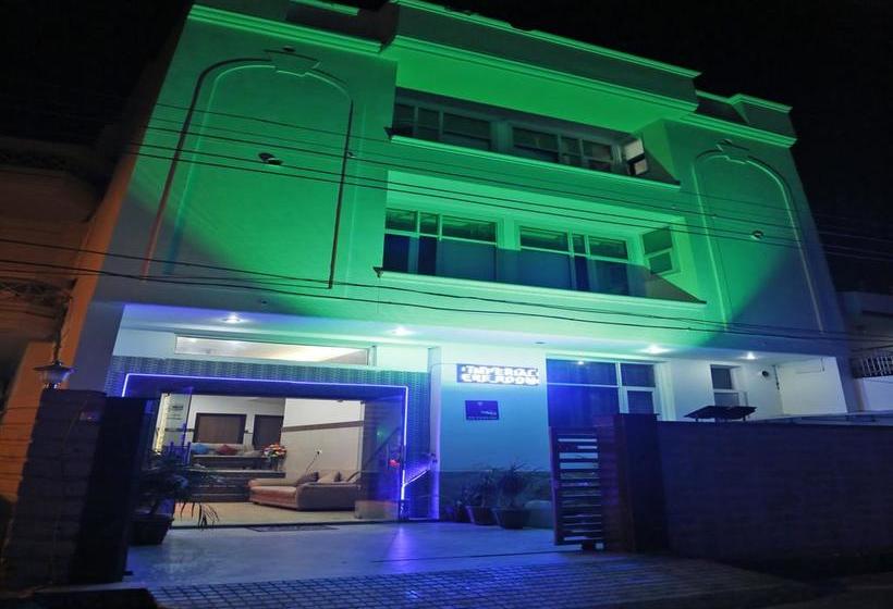 Hotel Oyo Rooms Trikuta Nagar 1