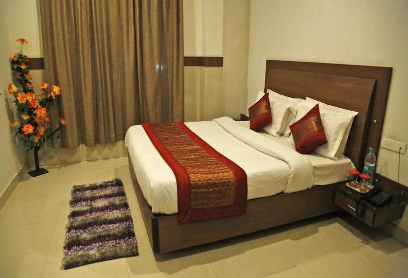 Hotel Oyo Rooms Trikuta Nagar 15