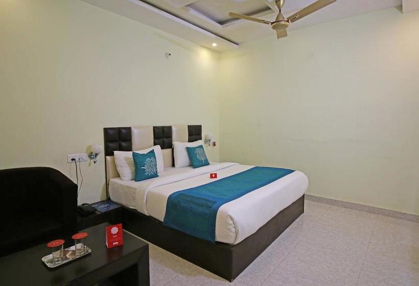 Hotel Oyo Premium Roorkee 16