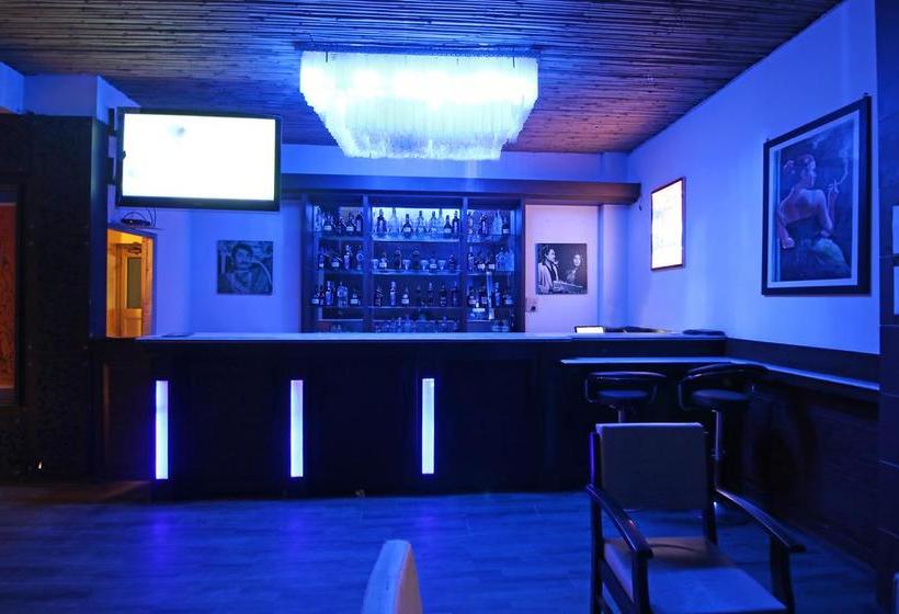 Hotel Oyo Rooms Delhi Road Roorkee 5