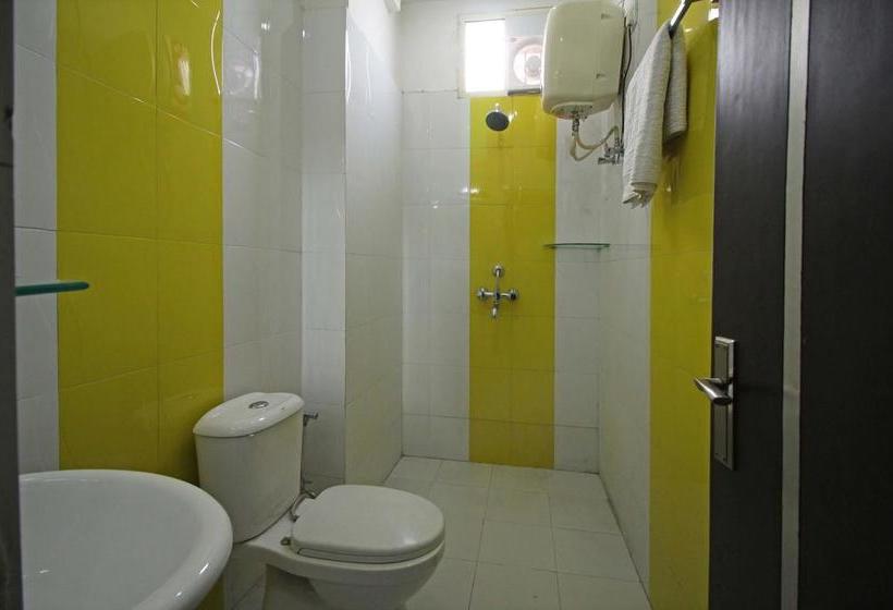 Hotel Oyo Rooms Rishikul 20