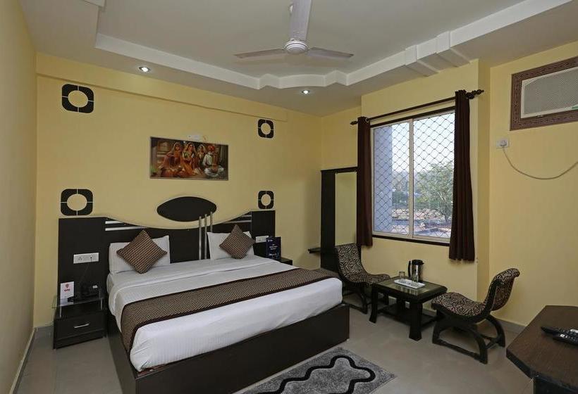 Hotel Oyo Rooms Rishikul 7