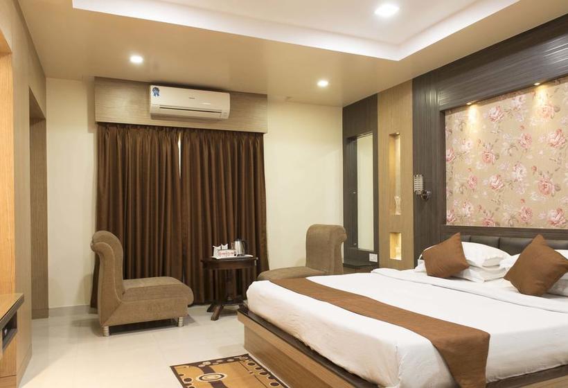 Hotel Oyo Premium Opposite Passport Seva Kendra Guwahati 15