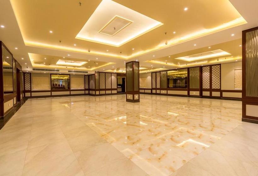 Hotel Oyo Premium Opposite Passport Seva Kendra Guwahati 17