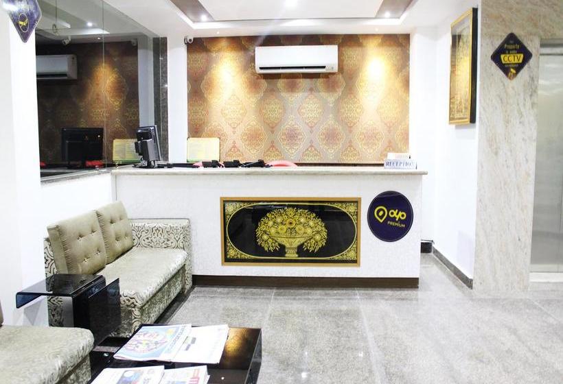 Hotel Oyo Premium Taj Nagari 18