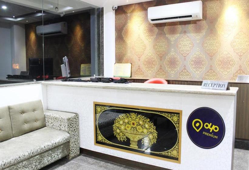 Hotel Oyo Premium Taj Nagari 19