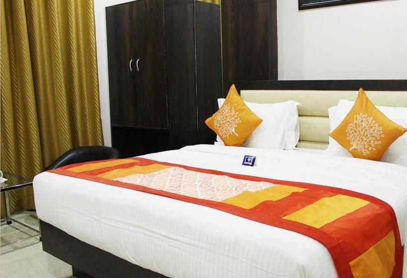 Hotel Oyo Premium Taj Nagari 5