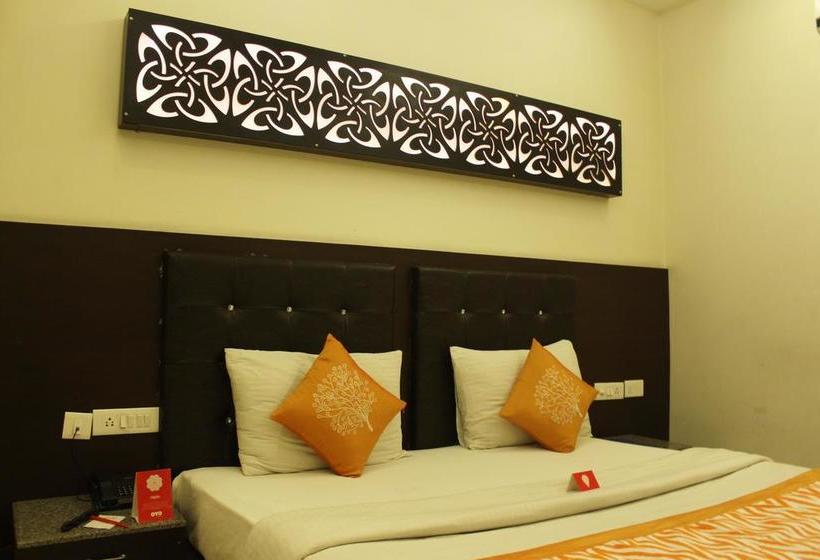 Hotel Oyo Premium Agra Cantt Idgah Road 10