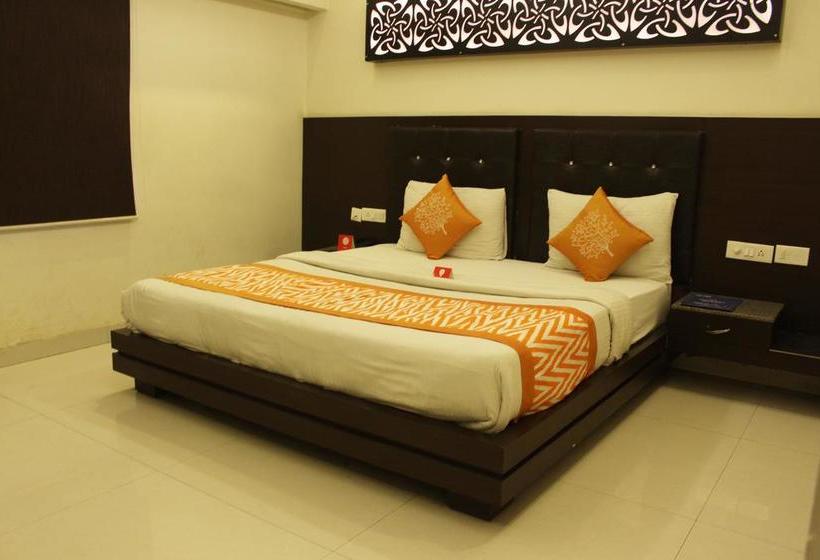 Hotel Oyo Premium Agra Cantt Idgah Road 12