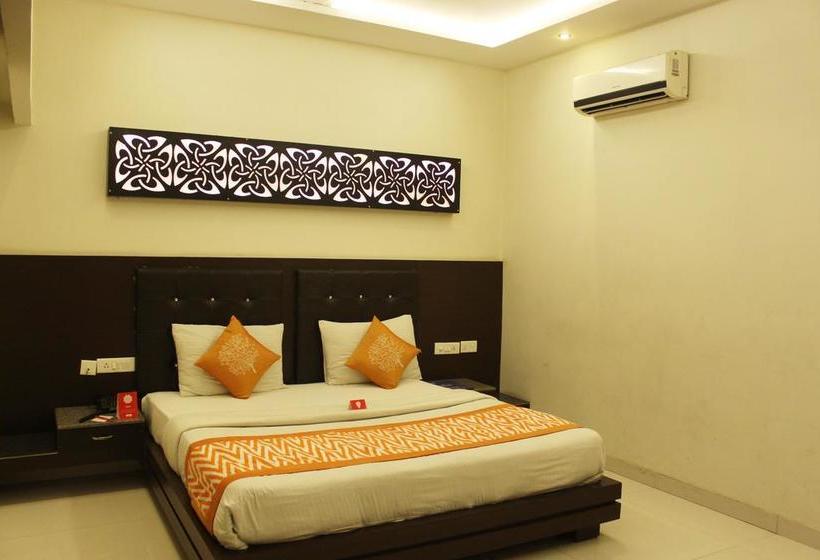Hotel Oyo Premium Agra Cantt Idgah Road 13