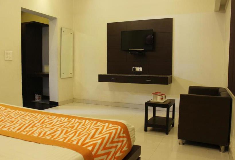 Hotel Oyo Premium Agra Cantt Idgah Road 14