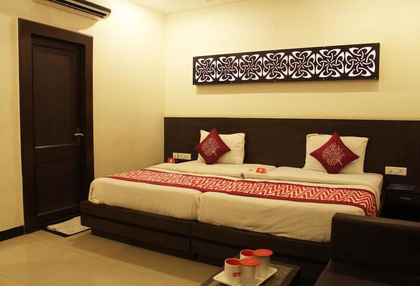Hotel Oyo Premium Agra Cantt Idgah Road 5