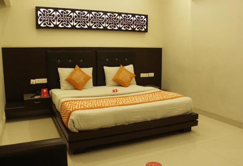 Hotel Oyo Premium Agra Cantt Idgah Road 9