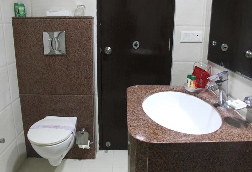 Hotel Oyo Premium Sanjay Place 18