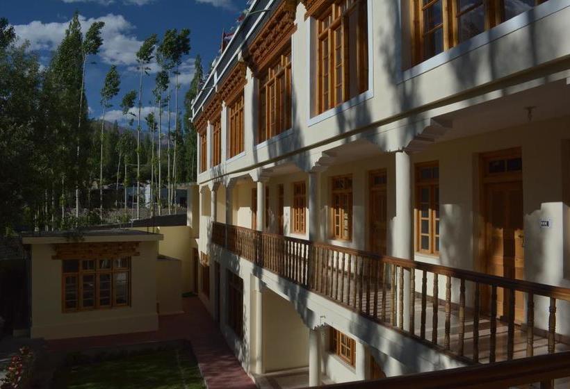 Barath Hotel & Guest House Leh Jammu y Cachemira
