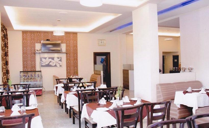 Starihotels Panvel 10