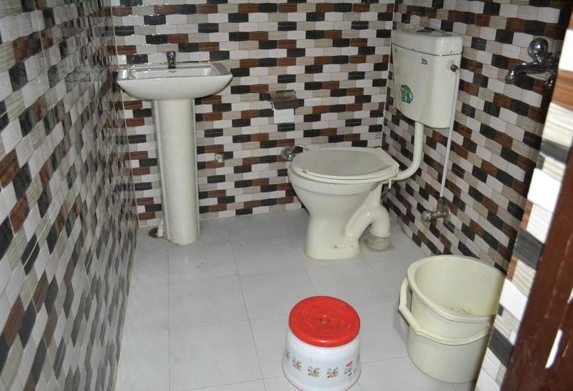 Bonfire Hostels Rishikesh 10