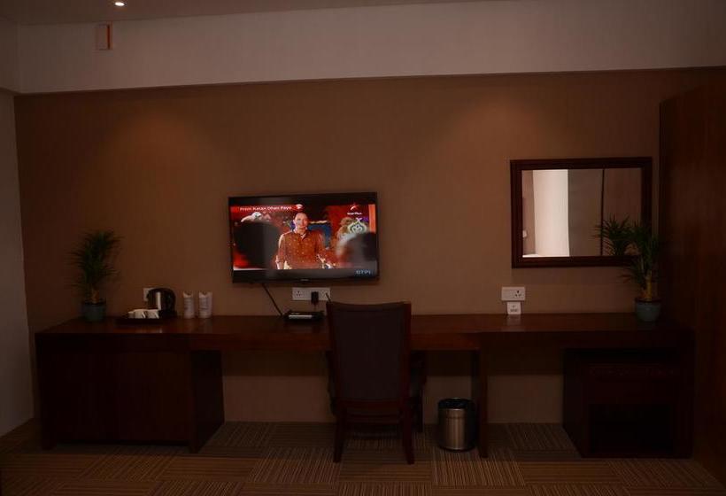 Hotel Prasang Presidency 18