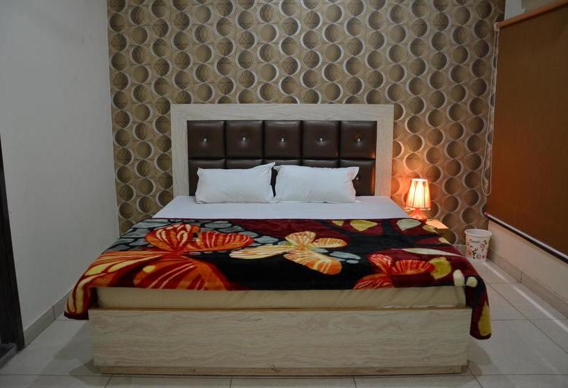 Heaven Blu Hotel & Resort 11