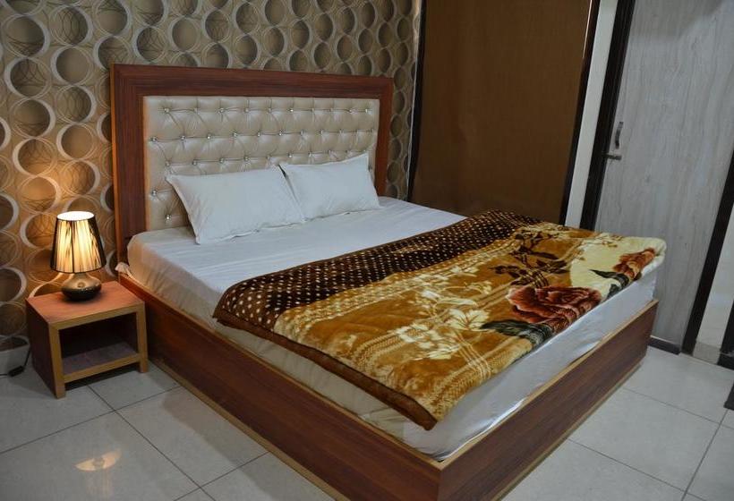 Heaven Blu Hotel & Resort 12