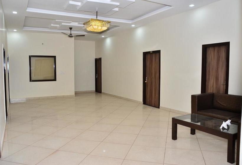 Heaven Blu Hotel & Resort 19