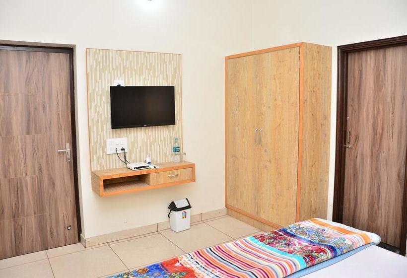 Heaven Blu Hotel & Resort 2