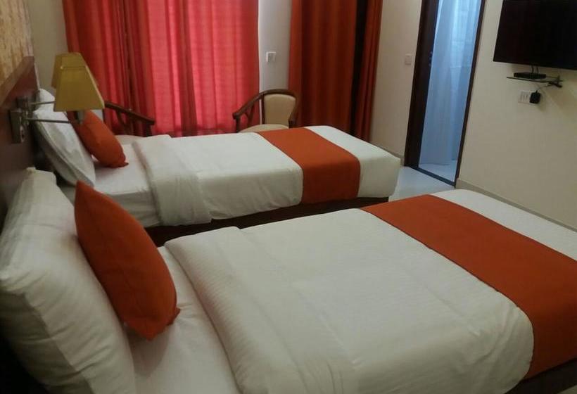 Hotel Zinc By Hummingbird 1