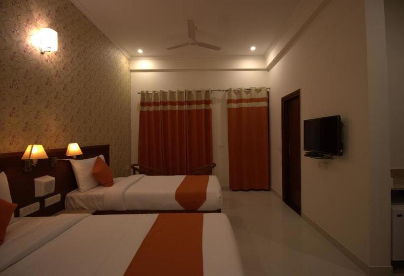 Hotel Zinc By Hummingbird 11