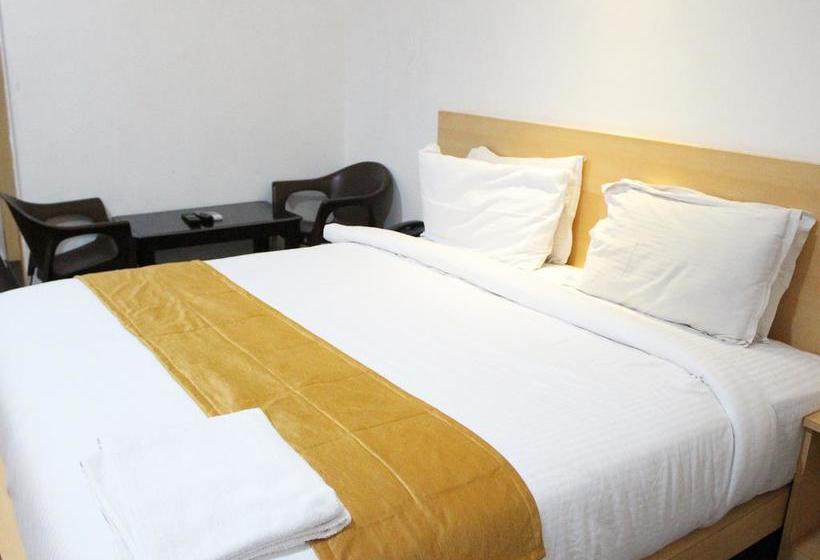 Hotel Siri Varshini Inn 15