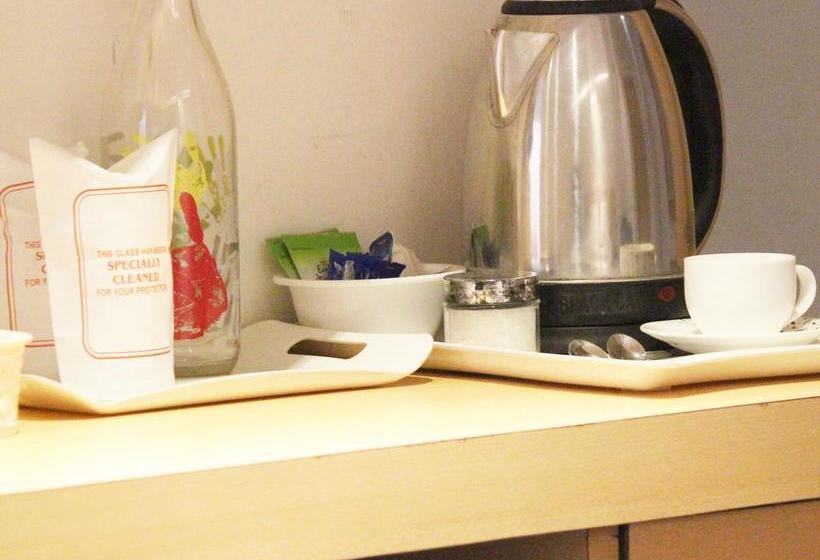 Hotel Siri Varshini Inn 6