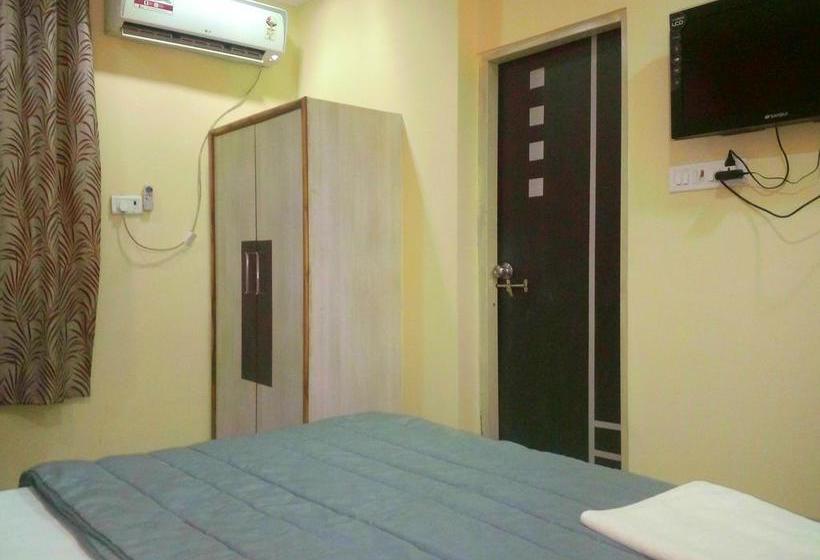 Hostel New Rajshree 13