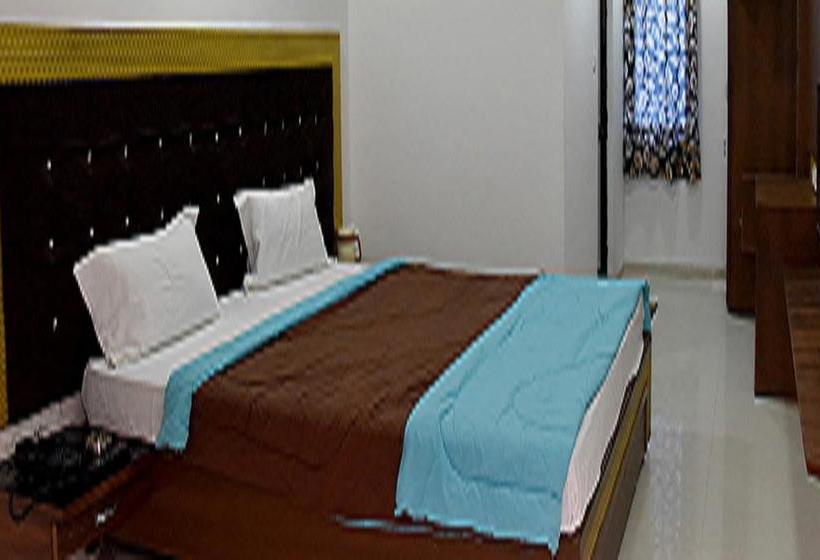 Hotel White Desert 12