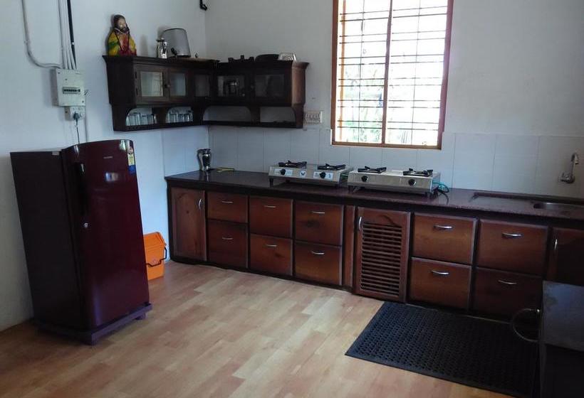 Canary Woods Hotels 2