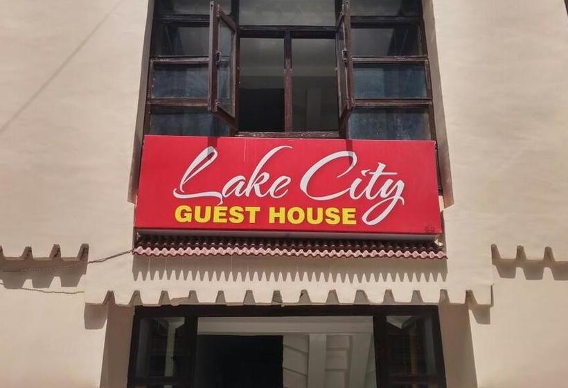 Motel Lake City Guest House 3