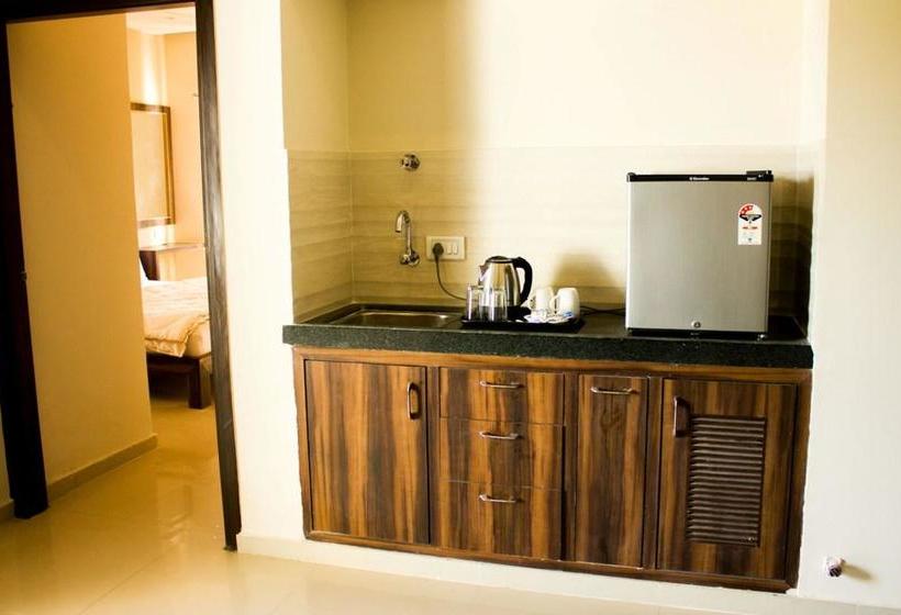 Riverarch Greenfields Resort 15