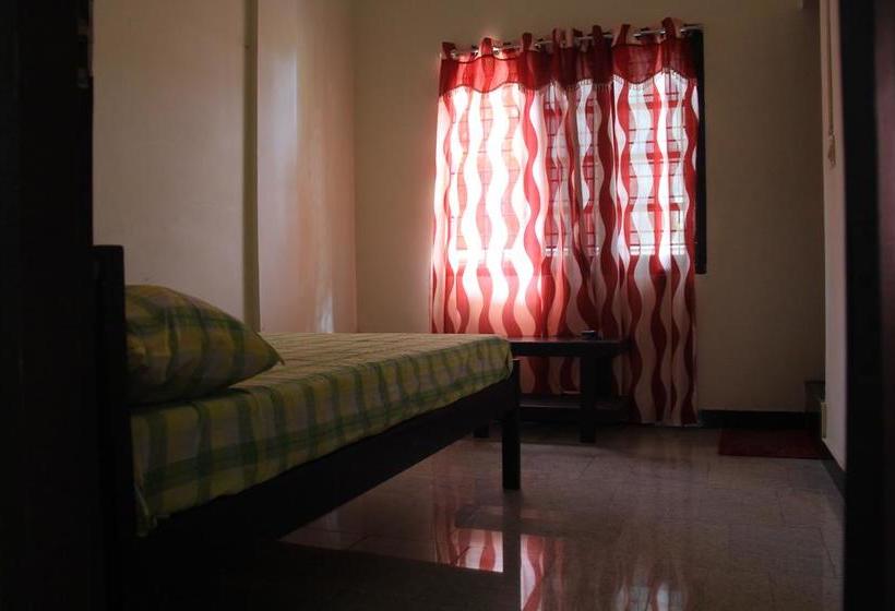 Bed and Breakfast Whitehouse Inn