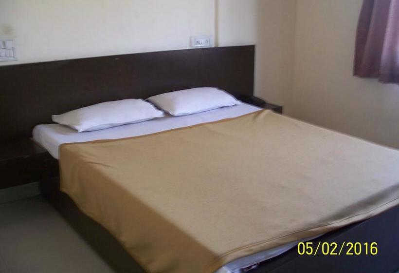 Starihotels Toll Plaza Lonavala 10